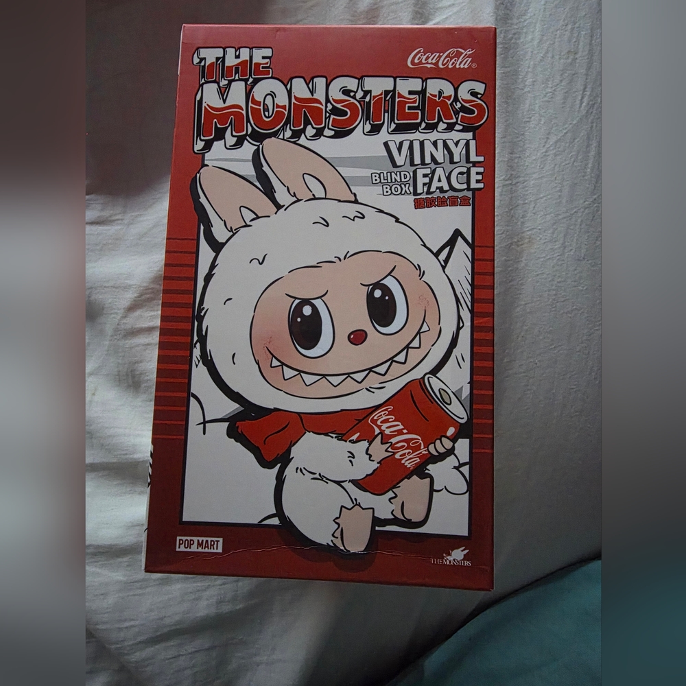 The Monsters Coca Cola Labubu - Surprise Shake